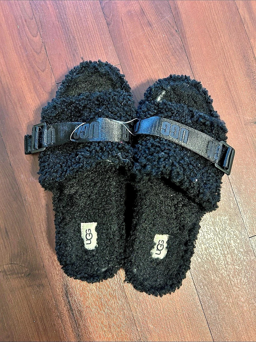 UGG Black Fuzzy Strap Slippers 10
